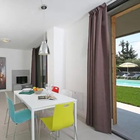 T14 Apartment
